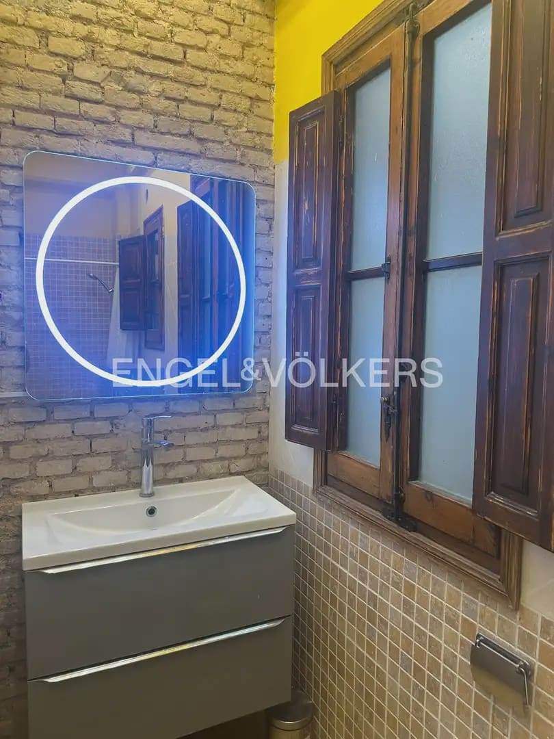 4 soverom Leilighet til leie i Valencia by - € 1 500 (Ref: 10073119)