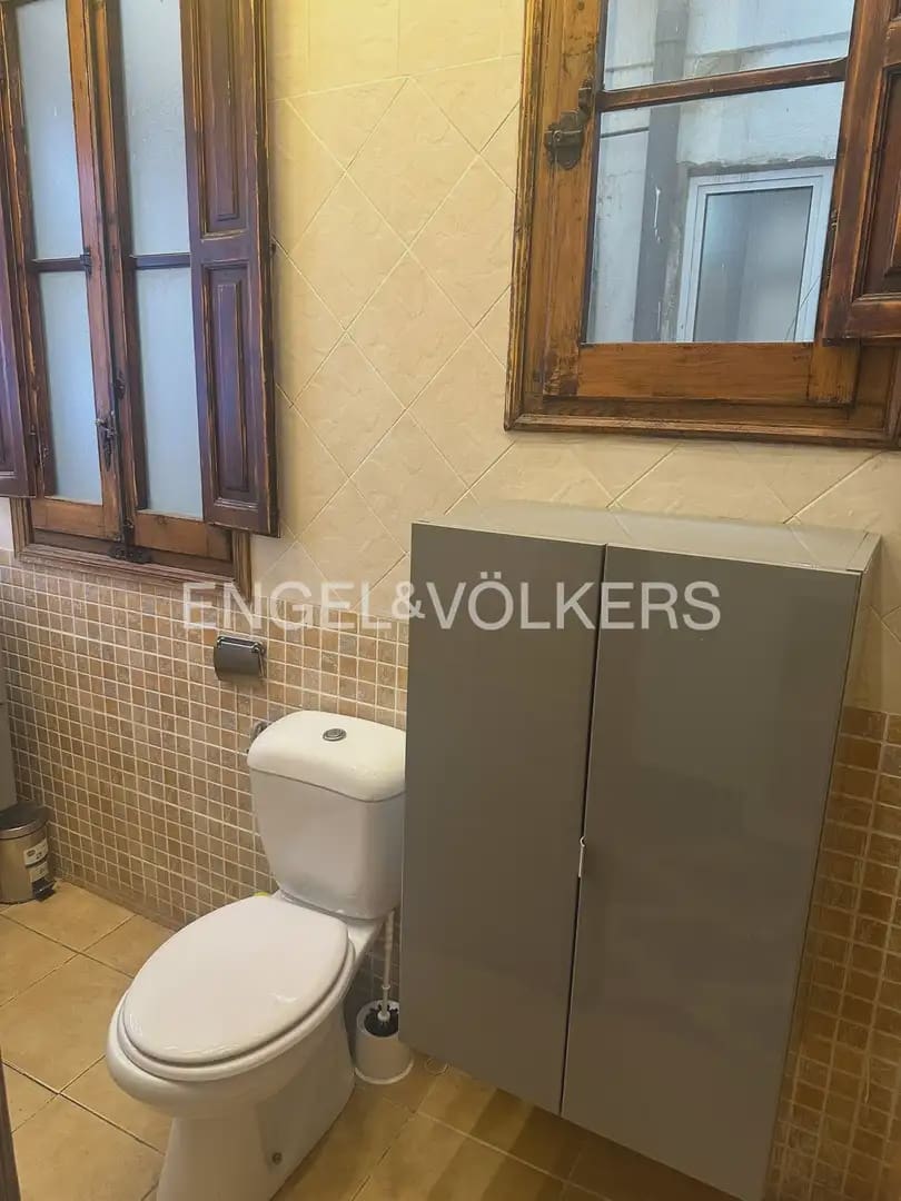 4 soverom Leilighet til leie i Valencia by - € 1 500 (Ref: 10073119)