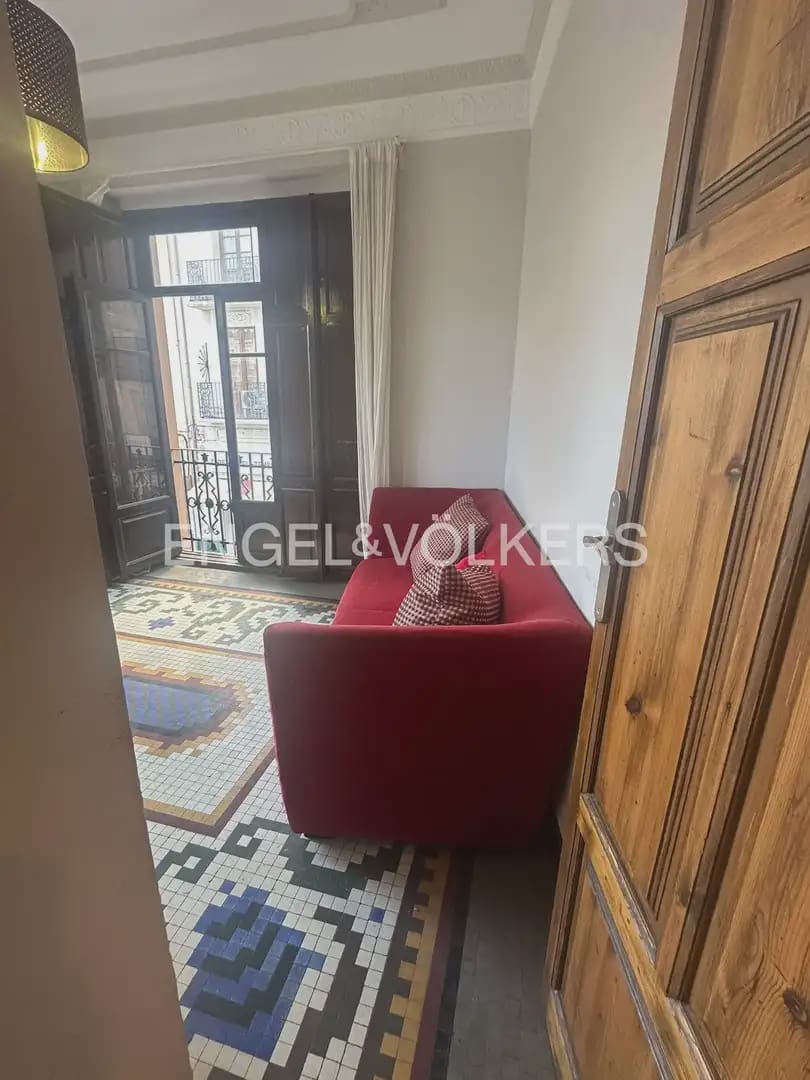 4 soverom Leilighet til leie i Valencia by - € 1 500 (Ref: 10073119)