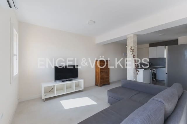 2 sovrum Lägenhet att hyra i Trinitat, Valencia stad - 1 850 € (Ref: 10073120)