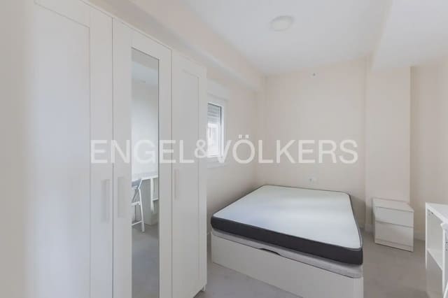 2 sovrum Lägenhet att hyra i Trinitat, Valencia stad - 1 850 € (Ref: 10073120)