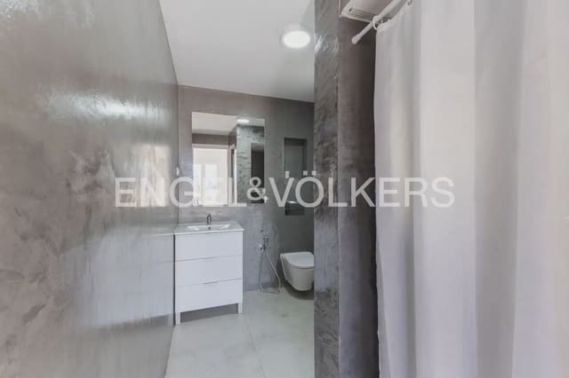 2 sovrum Lägenhet att hyra i Trinitat, Valencia stad - 1 850 € (Ref: 10073120)