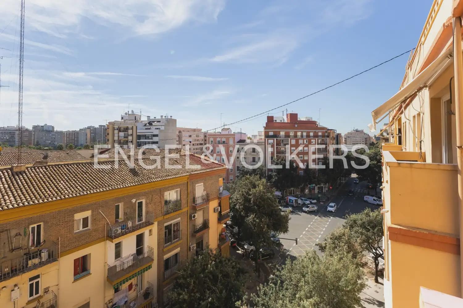 2 bedroom Flat for rent in Valencia city - € 1,700 (Ref: 10073120)