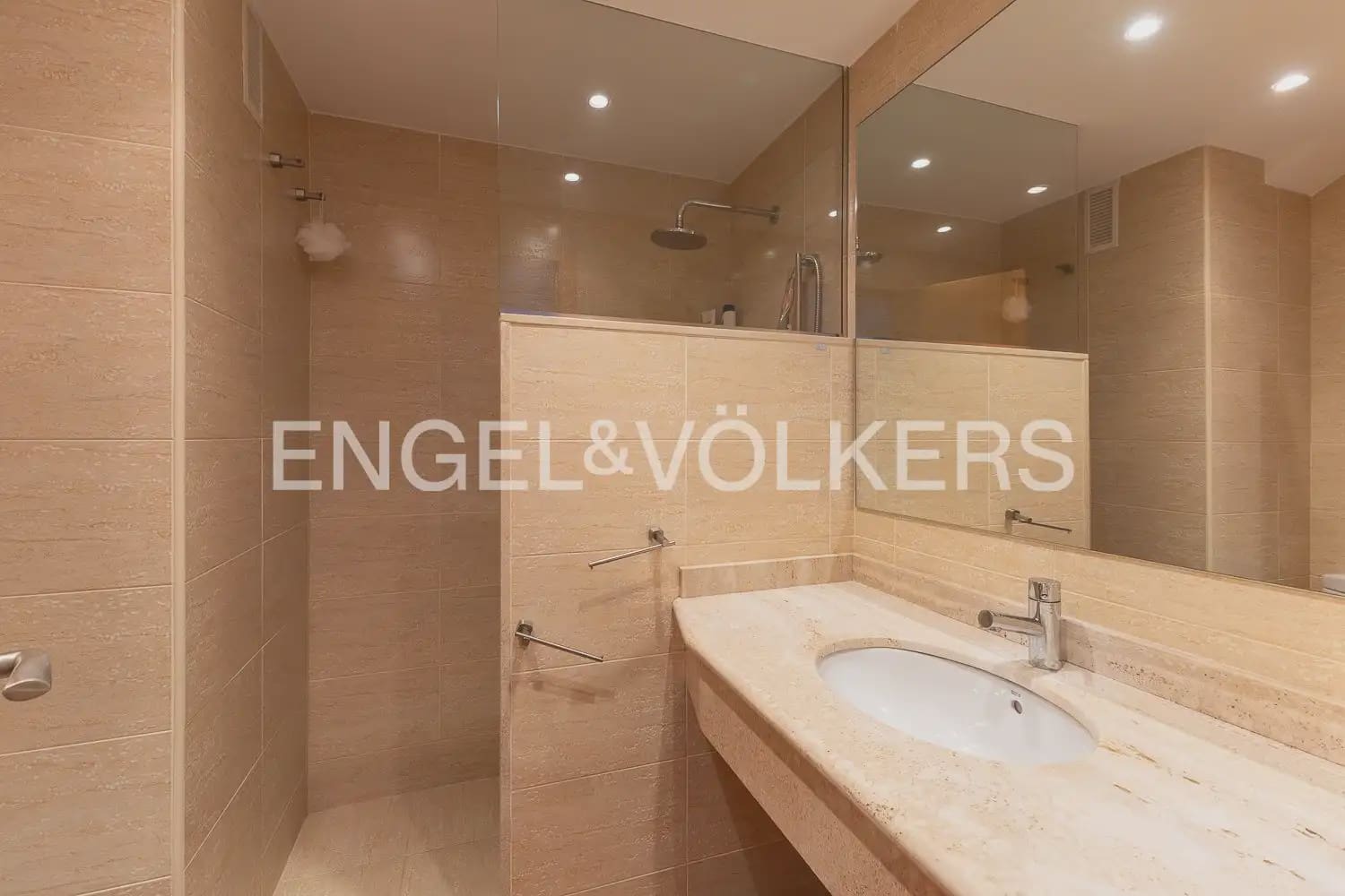 3 bedroom Flat for rent in Cullera with pool - € 1,500 (Ref: 10073122)