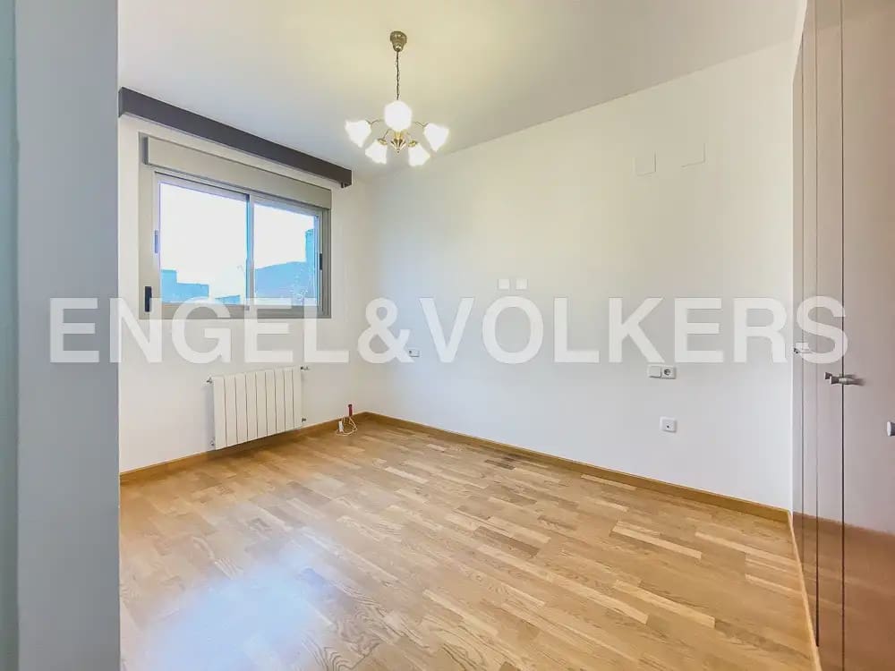 3 slaapkamer Halfvrijstaande villa te huur in Betera met zwembad garage - € 2.000 (Ref: 10073124)