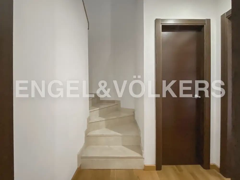 3 slaapkamer Halfvrijstaande villa te huur in Betera met zwembad garage - € 2.000 (Ref: 10073124)