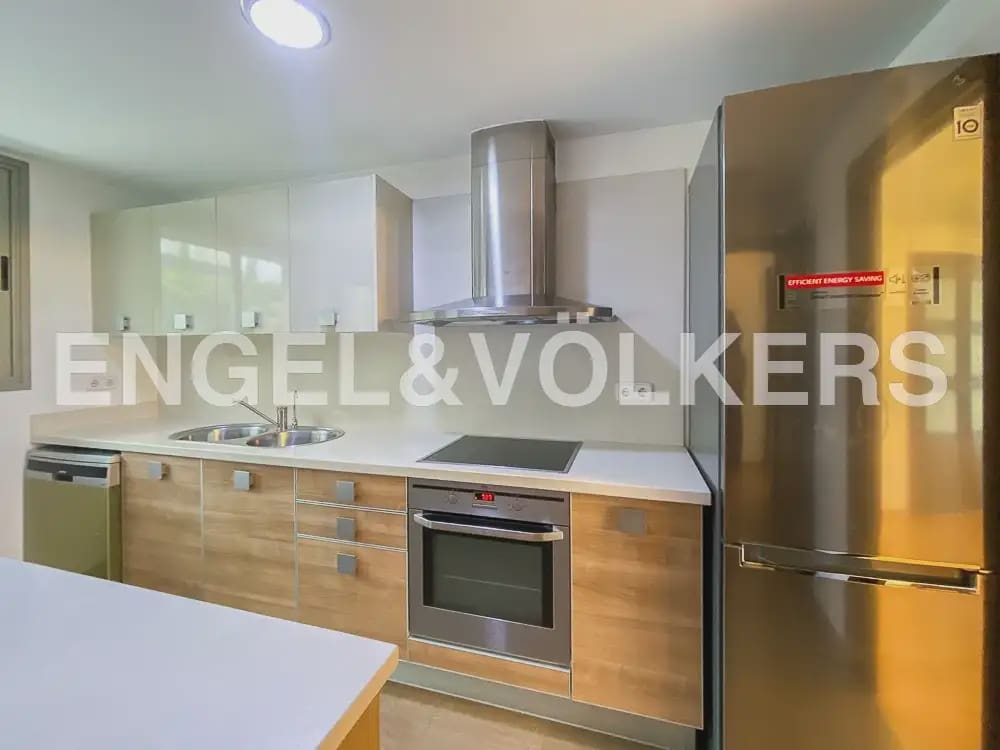 3 slaapkamer Halfvrijstaande villa te huur in Betera met zwembad garage - € 2.000 (Ref: 10073124)