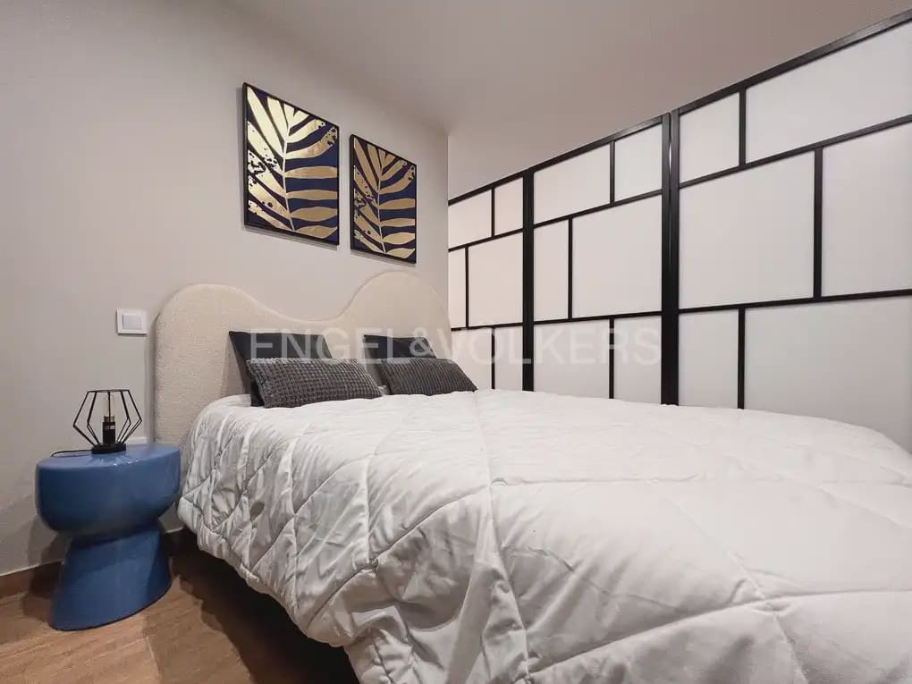 1 slaapkamer Flat te huur in Valencia stad - € 1.300 (Ref: 10074606)