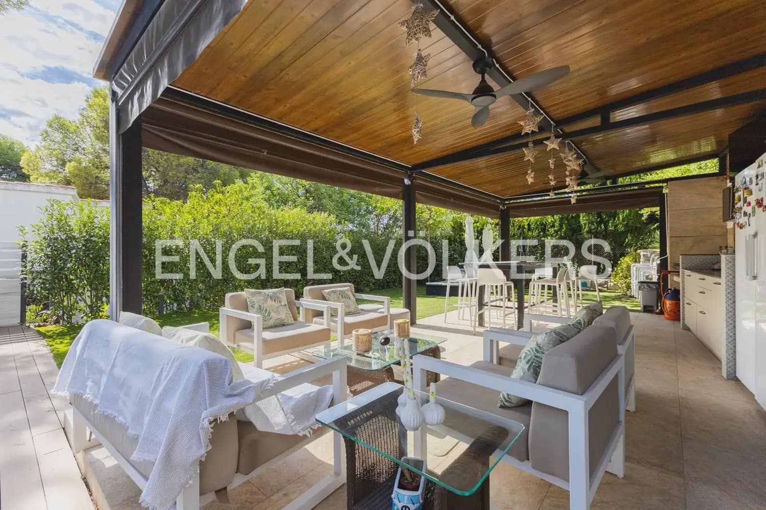 7 Zimmer Villa zu verkaufen in Alcala de Xivert - 950.000 € (Ref: 10074607)