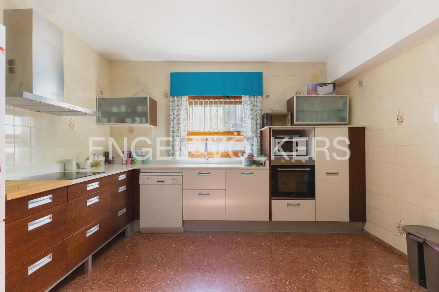 7 Zimmer Villa zu verkaufen in Alcala de Xivert - 950.000 € (Ref: 10074607)