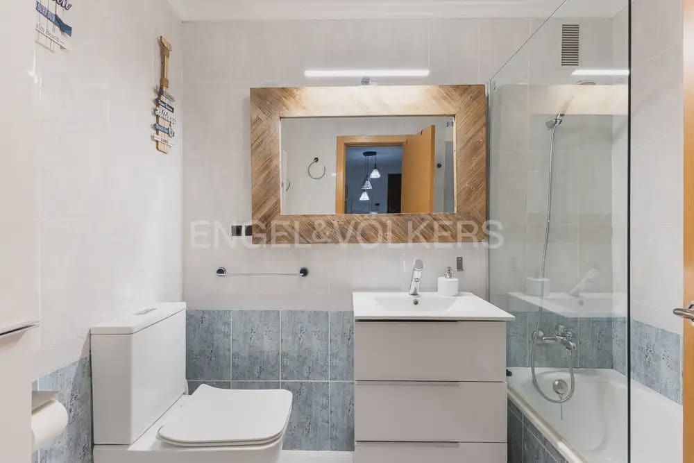 3 makuuhuone Asunto vuokrattavana paikassa Valencia kaupunki - 1 200 € (Ref: 10076636)