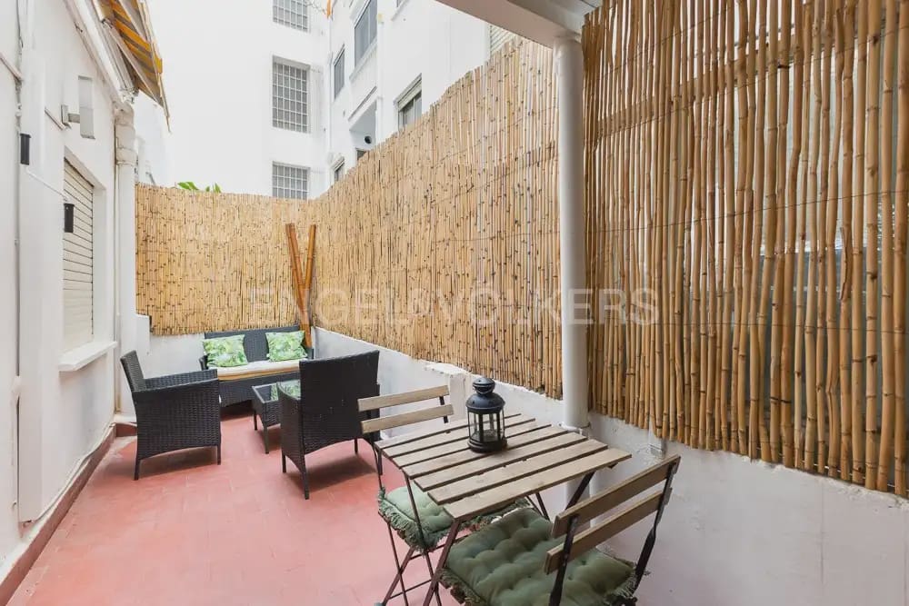 3 makuuhuone Asunto vuokrattavana paikassa Valencia kaupunki - 1 200 € (Ref: 10076636)
