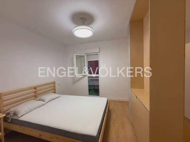 3 sypialnia Mieszkanie do wynajęcia w Malilla, Miasto Walencja z garażem - 1 600 € (Ref: 10076637)
