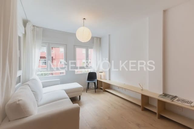3 sypialnia Mieszkanie do wynajęcia w Malilla, Miasto Walencja z garażem - 1 600 € (Ref: 10076637)