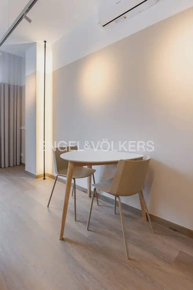 1 Zimmer Wohnung zu vermieten in Valencia Stadt - 2.200 € (Ref: 10076638)