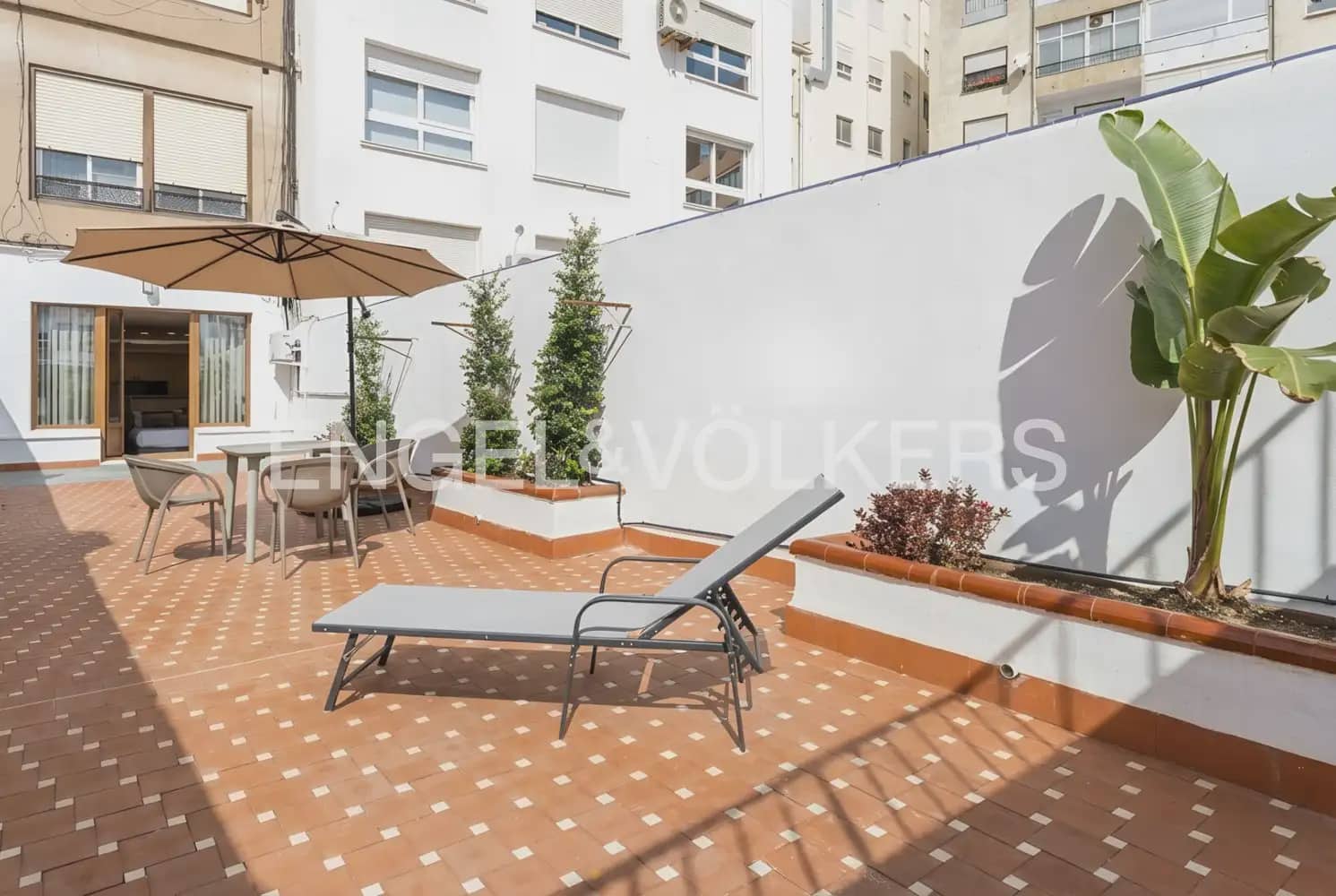 1 Zimmer Wohnung zu vermieten in Valencia Stadt - 2.200 € (Ref: 10076638)
