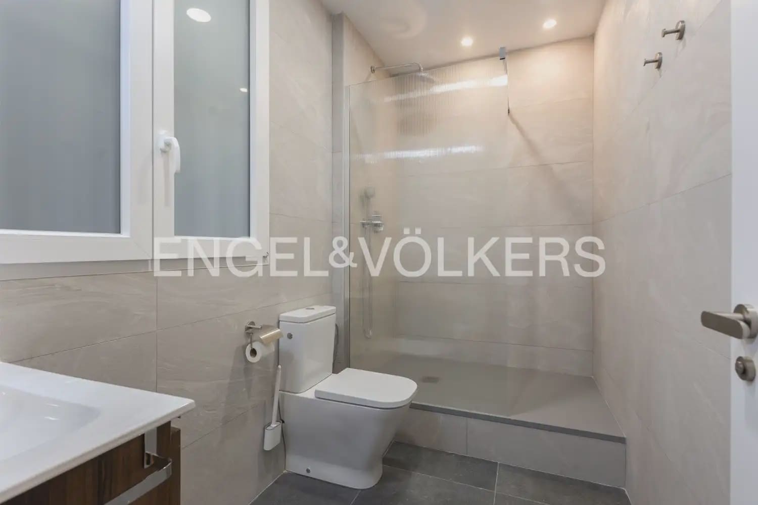 1 Zimmer Wohnung zu vermieten in Valencia Stadt - 2.200 € (Ref: 10076638)