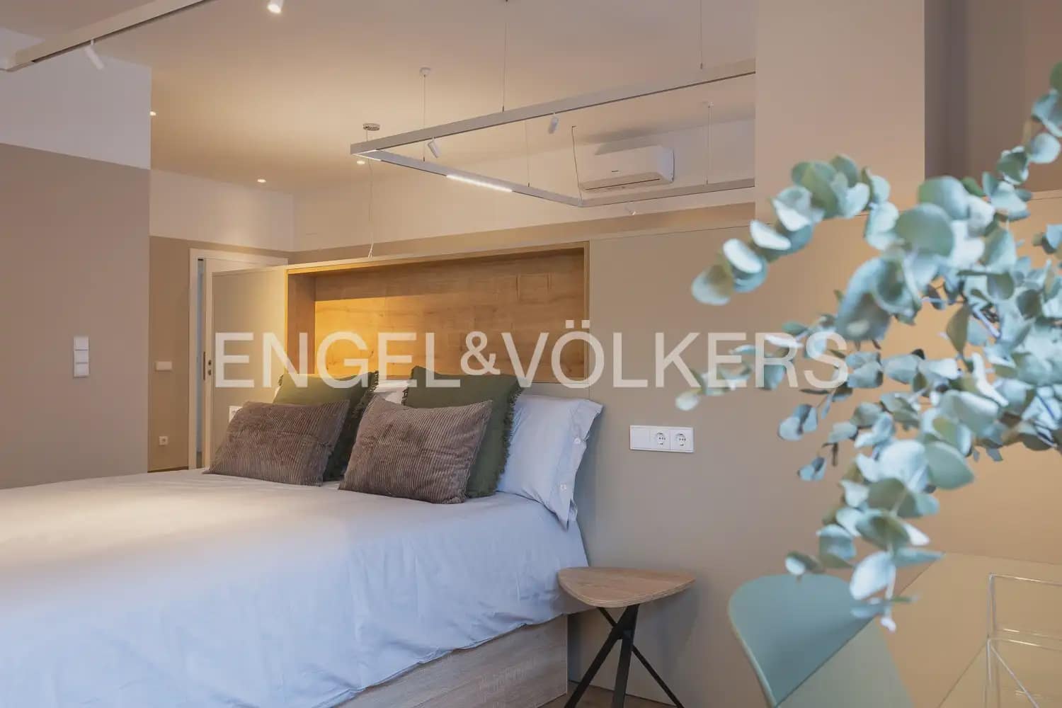 2 Zimmer Wohnung zu vermieten in Valencia Stadt - 2.400 € (Ref: 10076769)