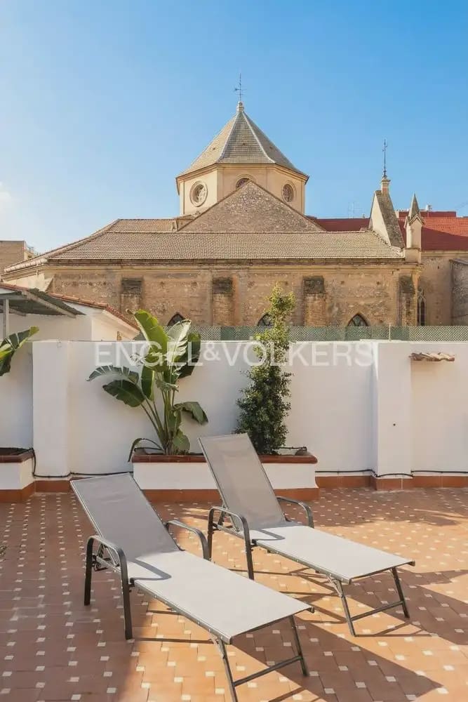 2 Zimmer Wohnung zu vermieten in Valencia Stadt - 2.400 € (Ref: 10076769)