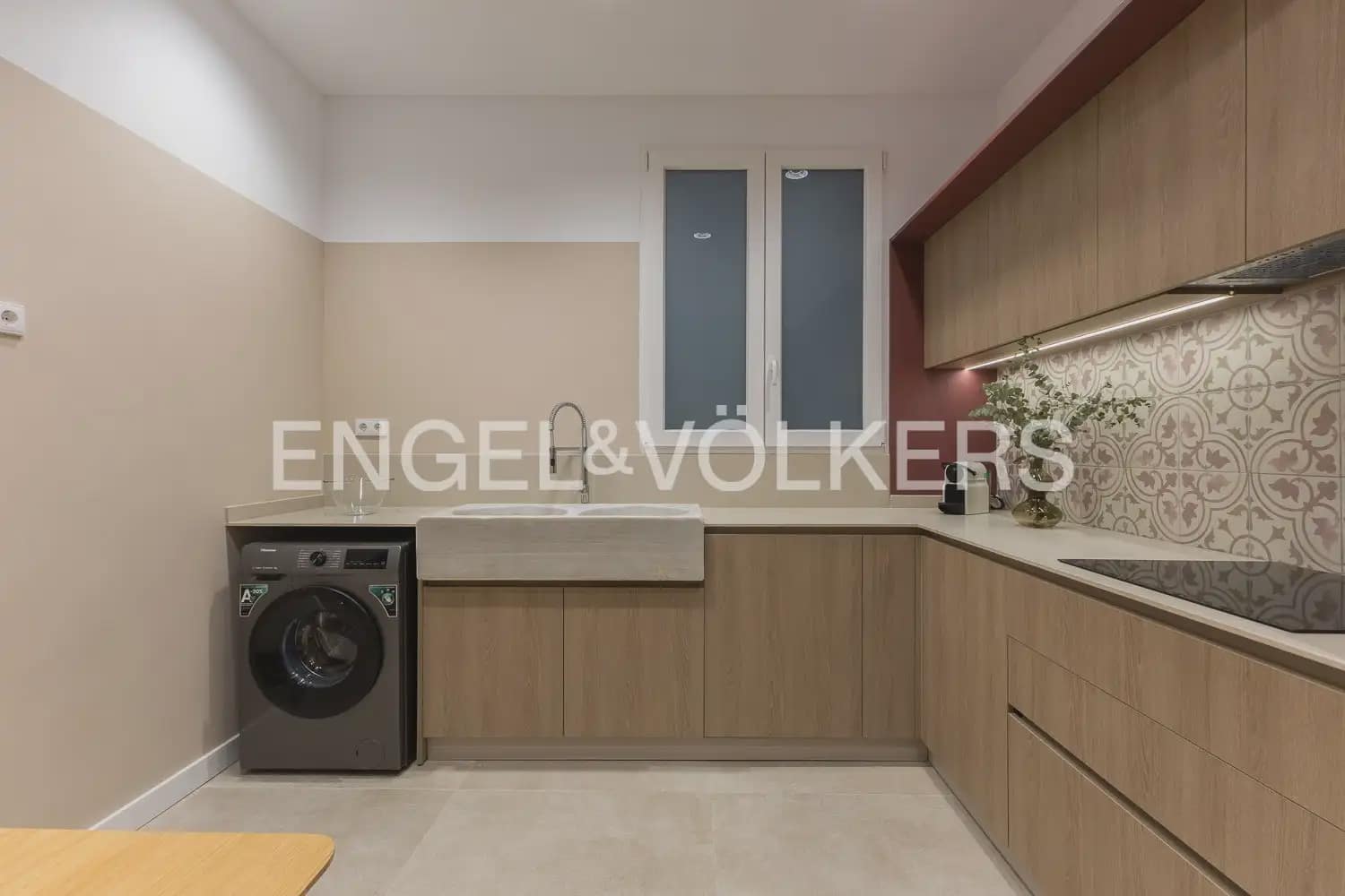 2 Zimmer Wohnung zu vermieten in Valencia Stadt - 2.400 € (Ref: 10076769)