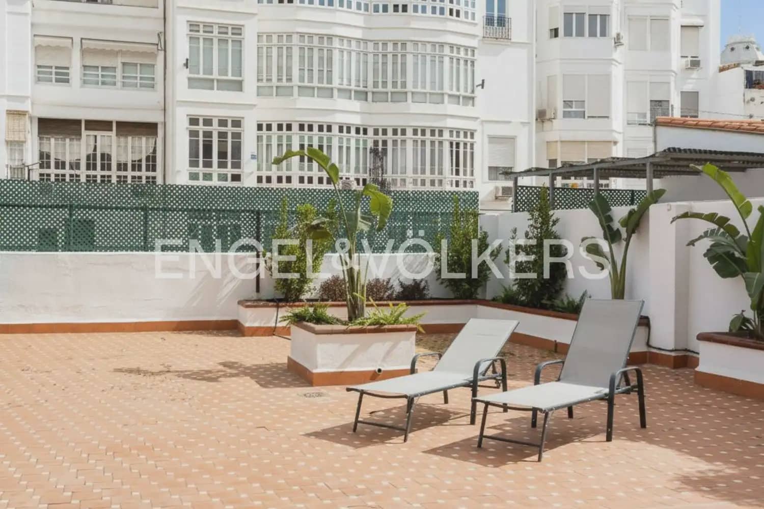 2 Zimmer Wohnung zu vermieten in Valencia Stadt - 2.400 € (Ref: 10076769)