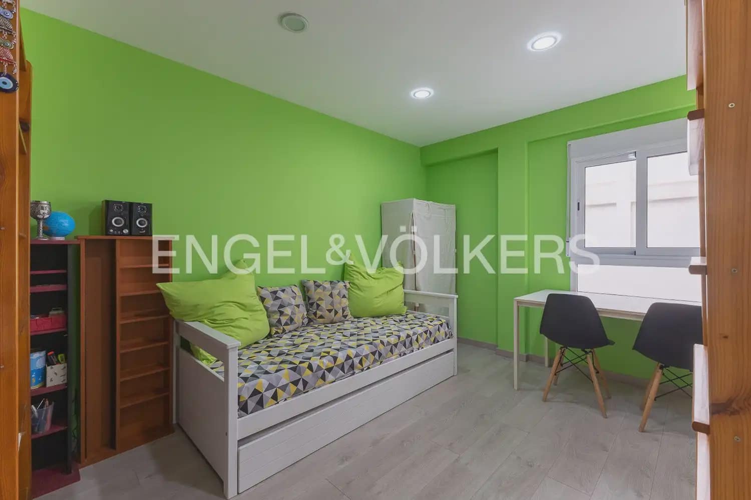 2 soveværelse Lejlighed til salg i Valencia by - € 349.000 (Ref: 10076770)
