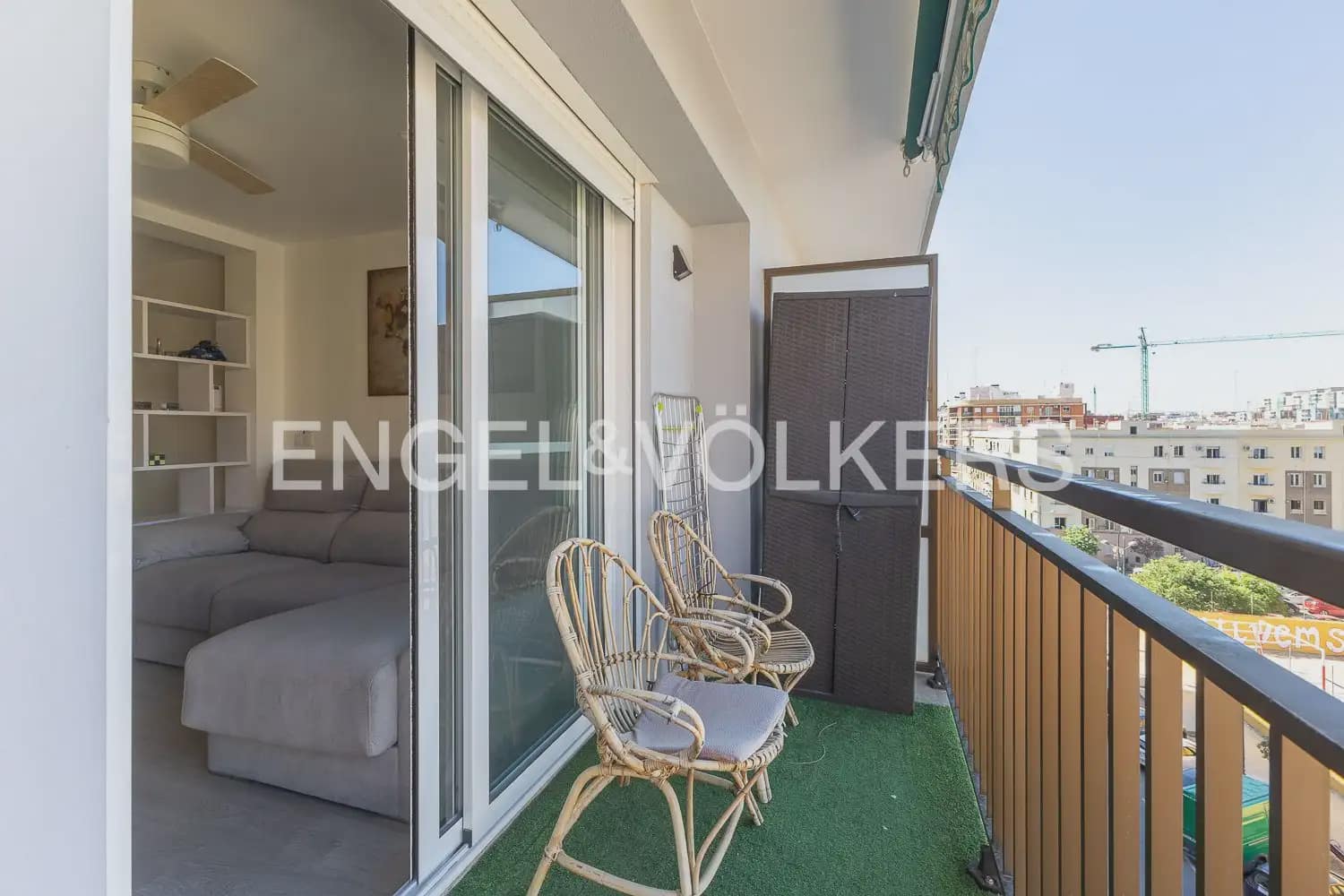 2 soveværelse Lejlighed til salg i Valencia by - € 349.000 (Ref: 10076770)