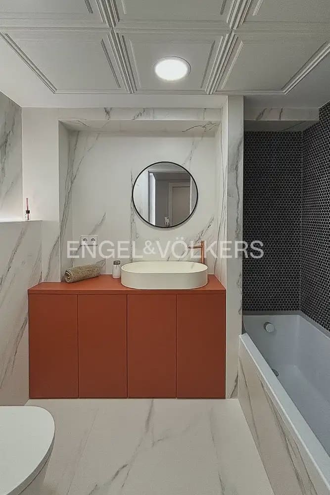 Piso de 2 habitaciones en Gandia en alquiler - 1.350 € (Ref: 10076771)