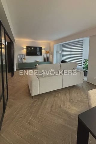 Piso de 2 habitaciones en Gandia en alquiler - 1.350 € (Ref: 10076771)