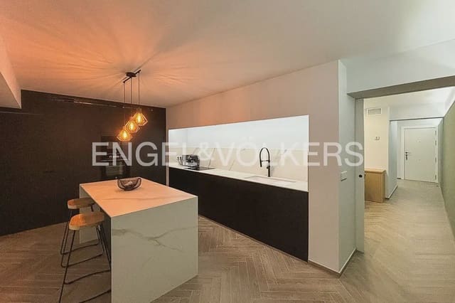 Piso de 2 habitaciones en Gandia en alquiler - 1.350 € (Ref: 10076771)