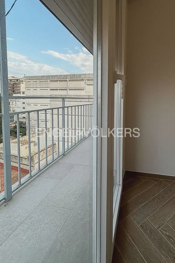 Piso de 2 habitaciones en Gandia en alquiler - 1.350 € (Ref: 10076771)