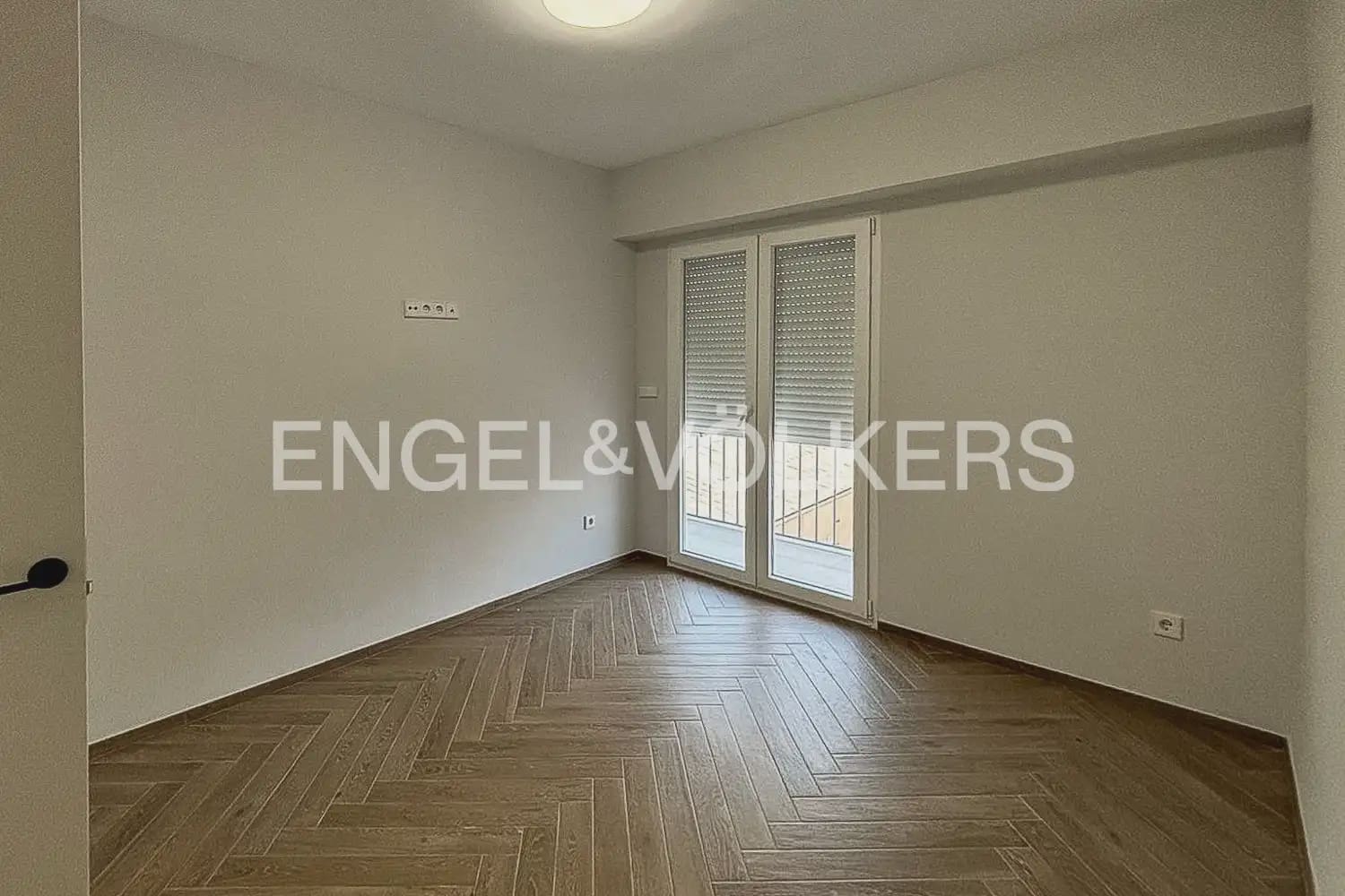 Piso de 2 habitaciones en Gandia en alquiler - 1.350 € (Ref: 10076771)