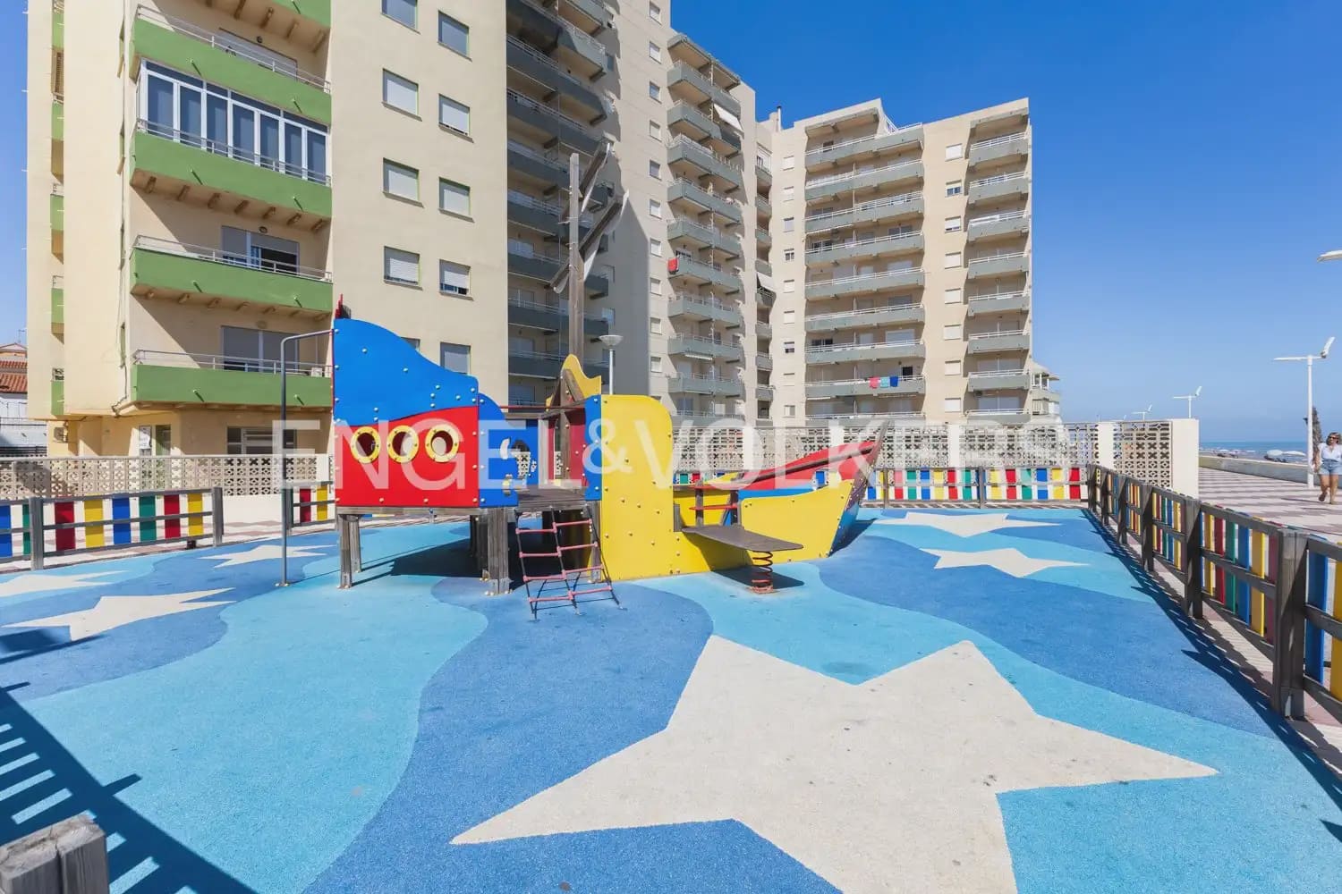3 soverom Leilighet til leie i Sueca - € 900 (Ref: 10076915)