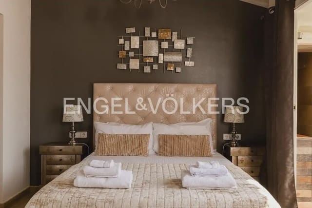 8 Zimmer Hotel zu verkaufen in Jalón / Xaló mit Pool - 1.500.000 € (Ref: 10076918)