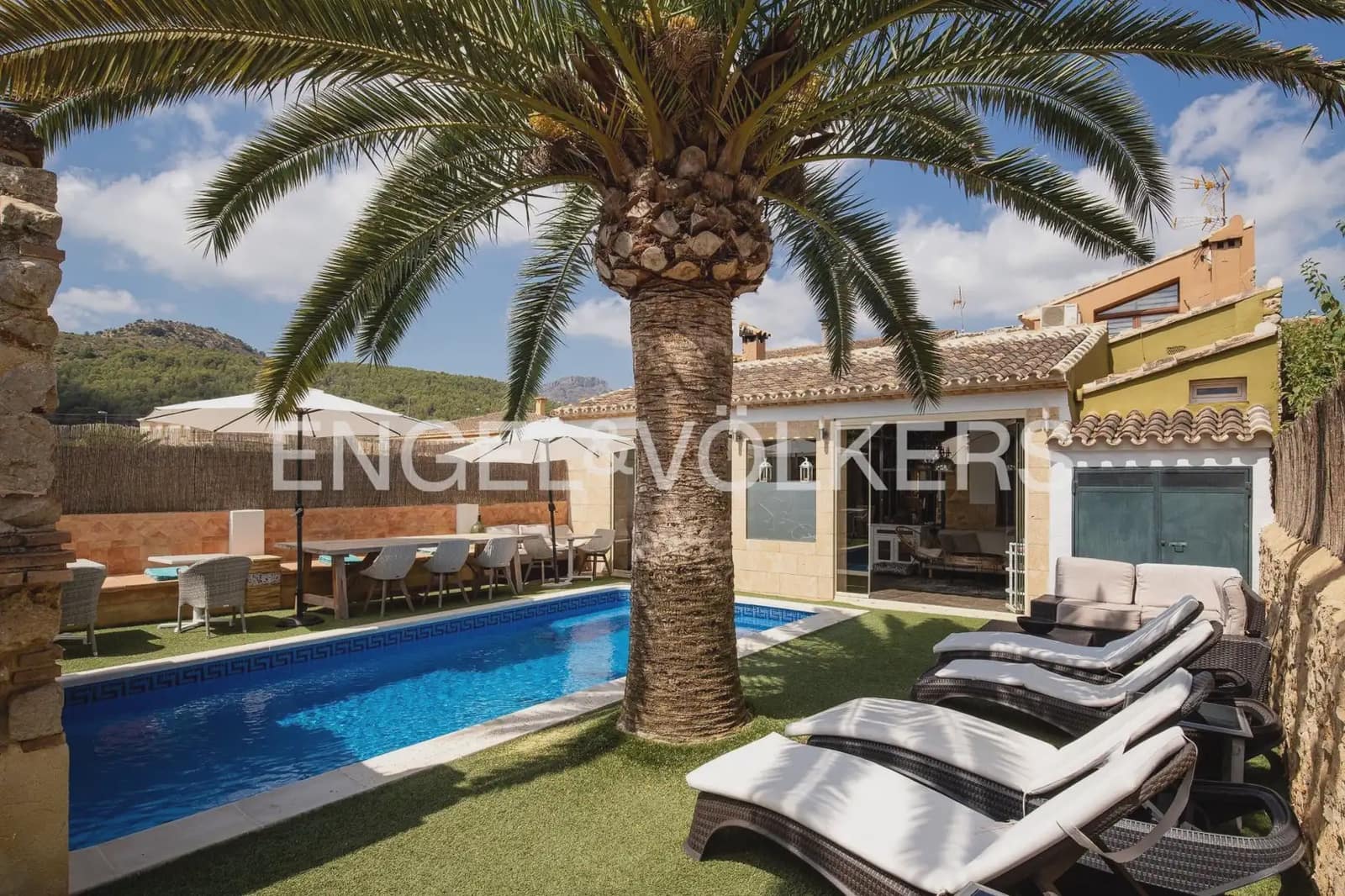 8 sovrum Hotell till salu i Jalon / Xalo med pool - 1 500 000 € (Ref: 10076918)