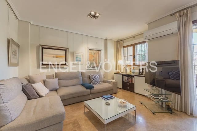 4 chambre Villa/Maison Mitoyenne à vendre à Beniferri, Valence ville avec piscine garage - 1 050 000 € (Ref: 10076919)