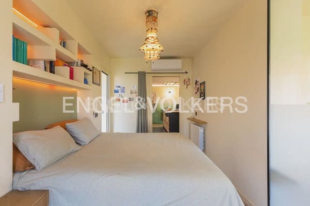 1 sovrum Lägenhet till salu i Ciutat Jardi, Valencia stad - 355 000 € (Ref: 10077202)