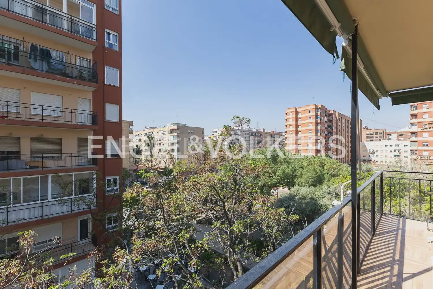 1 sovrum Lägenhet till salu i Valencia stad - 355 000 € (Ref: 10077202)