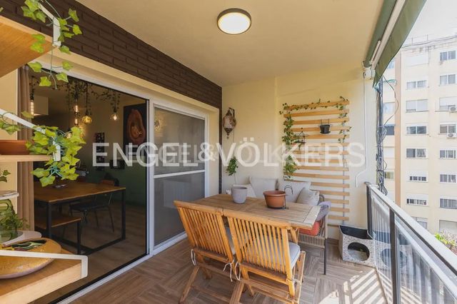 Piso de 1 habitación en Ciutat Jardi, València ciudad en venta - 355.000 € (Ref: 10077202)