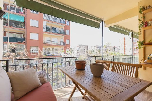 Piso de 1 habitación en Ciutat Jardi, València ciudad en venta - 355.000 € (Ref: 10077202)