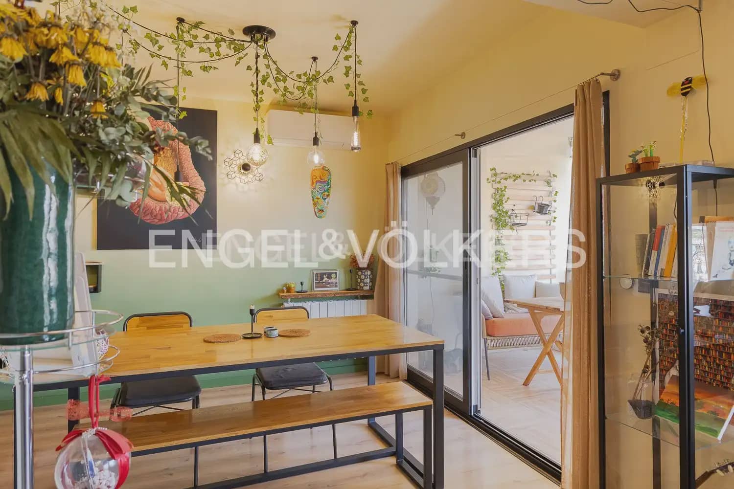 1 bedroom Flat for sale in Valencia city - € 355,000 (Ref: 10077202)