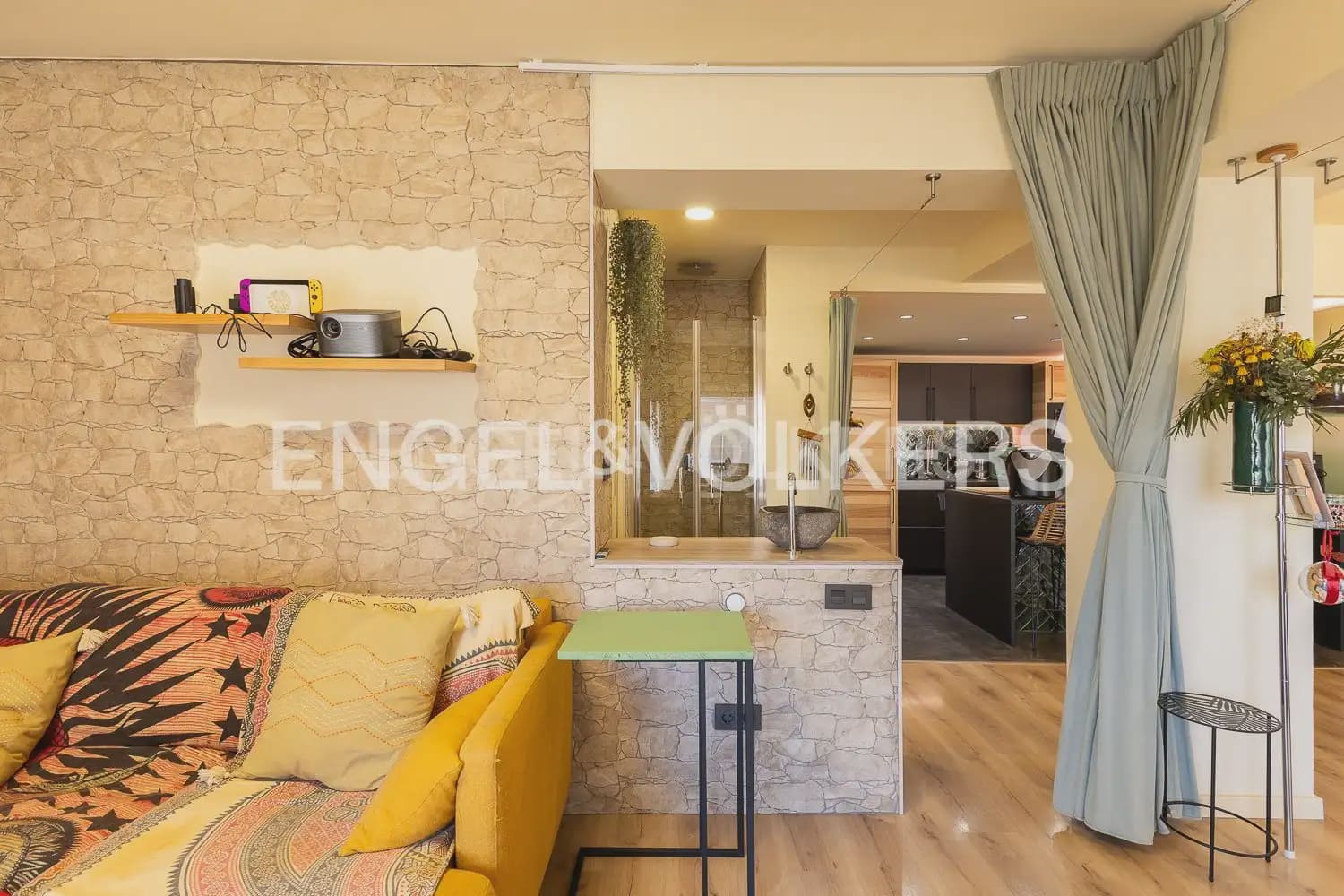 1 bedroom Flat for sale in Valencia city - € 355,000 (Ref: 10077202)
