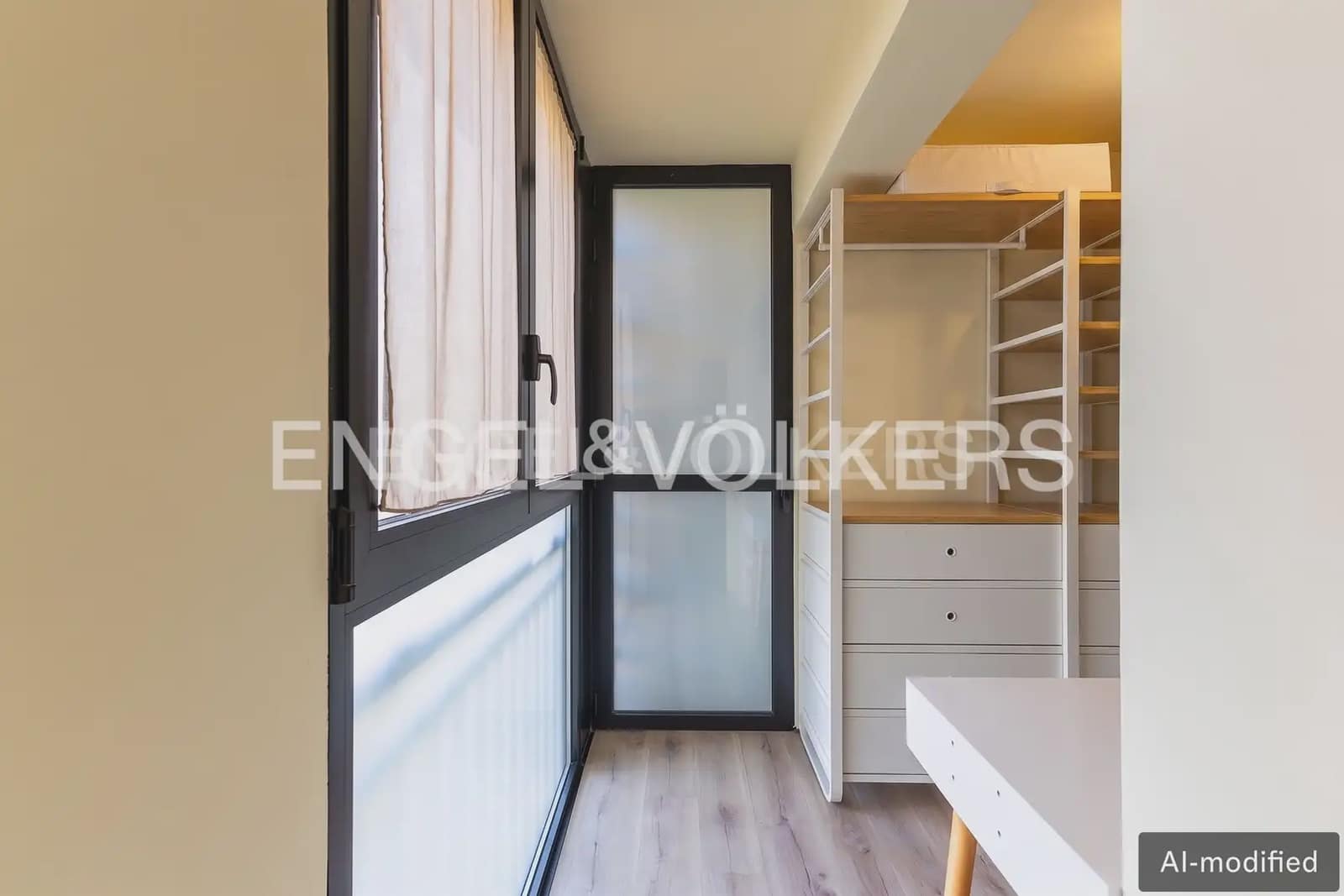 1 bedroom Flat for sale in Valencia city - € 355,000 (Ref: 10077202)
