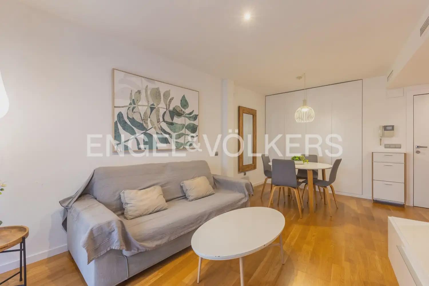 2 bedroom Flat for rent in Valencia city - € 1,650 (Ref: 10077203)