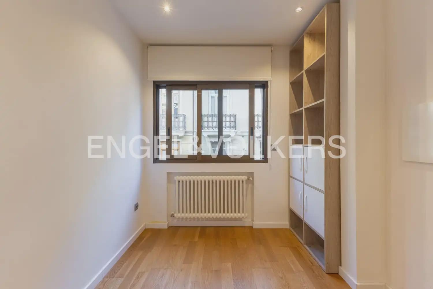 2 bedroom Flat for rent in Valencia city - € 1,650 (Ref: 10077203)
