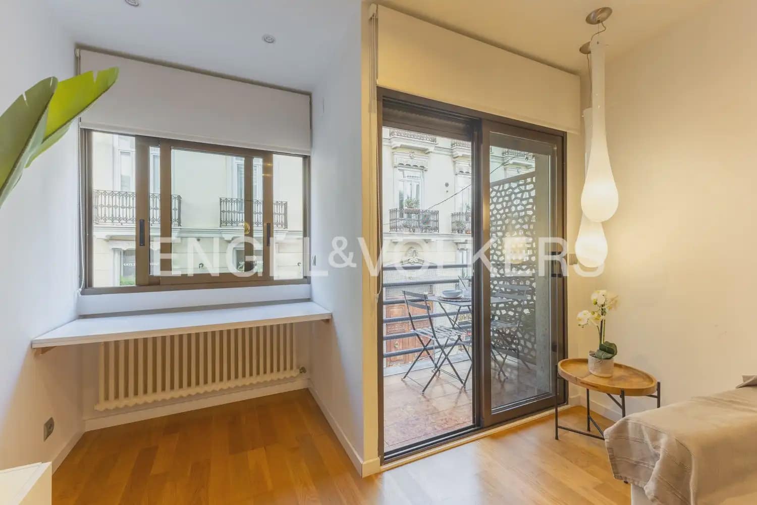 2 bedroom Flat for rent in Valencia city - € 1,650 (Ref: 10077203)