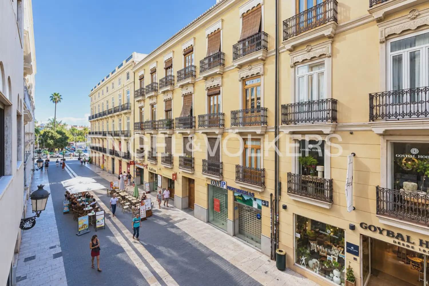 2 bedroom Flat for rent in Valencia city - € 1,650 (Ref: 10077203)