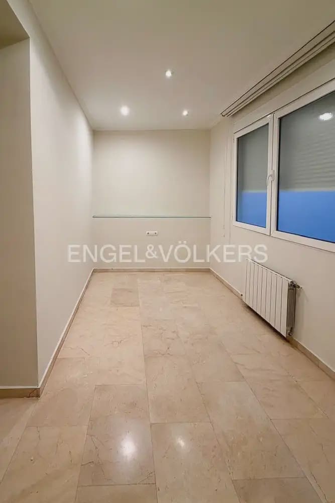 3 Zimmer Wohnung zu vermieten in Valencia Stadt - 2.600 € (Ref: 10077204)