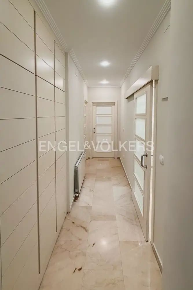 3 Zimmer Wohnung zu vermieten in Valencia Stadt - 2.600 € (Ref: 10077204)