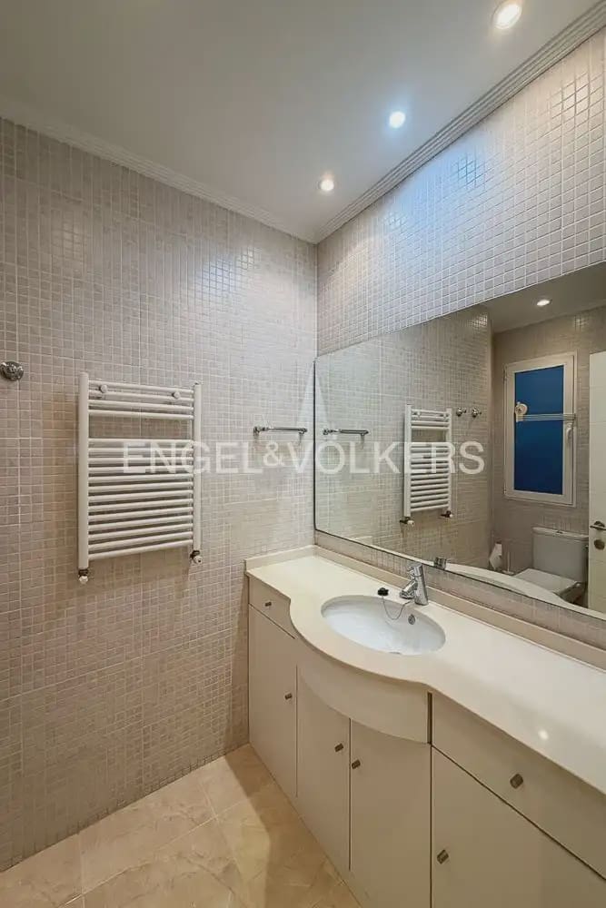 3 Zimmer Wohnung zu vermieten in Valencia Stadt - 2.600 € (Ref: 10077204)